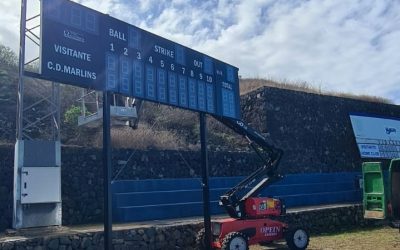 El Néstor Pérez estrena nuevo marcador de béisbol